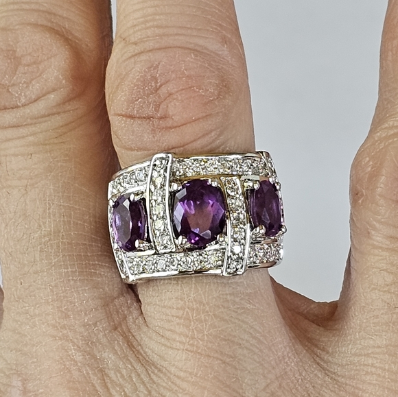 Genuine Amethyst & White Zircon Ring Sterling Silver Sz 6! 💜 - Picture 2 of 12